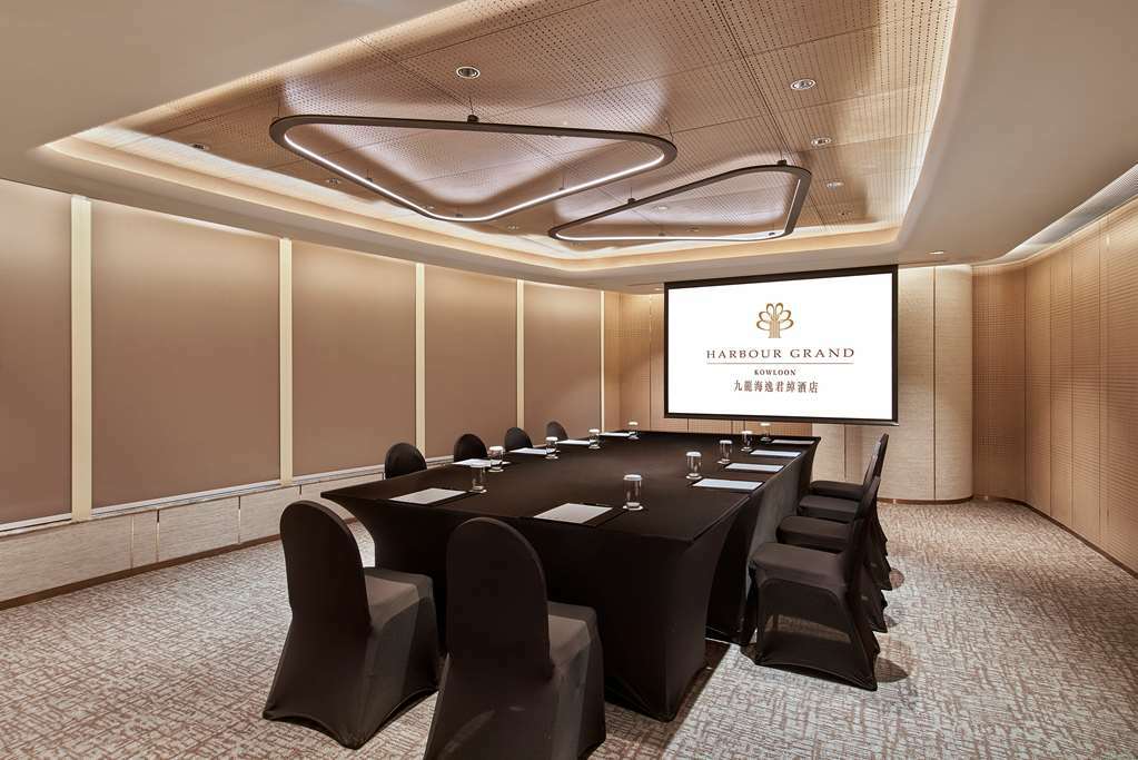 Harbour Grand Kowloon 5*